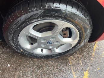 Nissan LEAF 24kWh Hatchback 5dr Electric Auto (107 bhp)