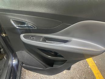 Vauxhall Mokka 1.4i Turbo SE SUV 5dr Petrol Auto 2WD Euro 6 (140 ps)