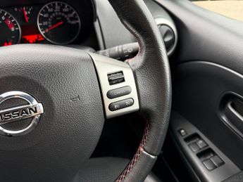 Nissan Note 1.6 16V Tekna Hatchback 5dr Petrol Auto Euro 5 (110 ps)