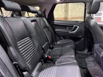 Land Rover Discovery Sport 2.0 TD4 HSE Luxury SUV 5dr Diesel Auto 4WD Euro 6 (s/s) (180 ps)