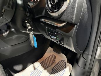 Audi A3 1.5 TFSI CoD Sport Sportback 5dr Petrol S Tronic Euro 6 (s/s) (1