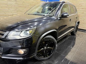 Volkswagen Tiguan 2.0 TDI BlueMotion Tech R-Line SUV 5dr Diesel DSG 4WD Euro 5 (s/