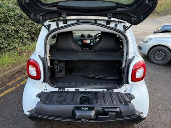 Smart ForTwo 17.6kWh Prime (Premium Plus) Coupe 2dr Electric Auto (22kW Charg