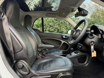 Smart ForTwo 17.6kWh Prime (Premium Plus) Coupe 2dr Electric Auto (22kW Charg