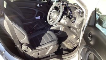 Smart ForTwo 17.6kWh Prime (Premium Plus) Coupe 2dr Electric Auto (22kW Charg