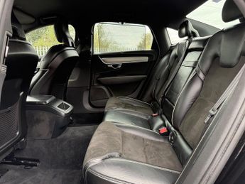 Volvo S90 2.0 D4 R-Design Saloon 4dr Diesel Auto Euro 6 (s/s) (190 ps)