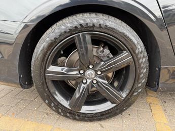 Volvo S90 2.0 D4 R-Design Saloon 4dr Diesel Auto Euro 6 (s/s) (190 ps)