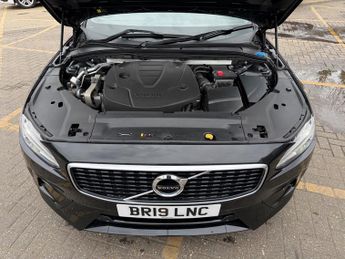 Volvo S90 2.0 D4 R-Design Saloon 4dr Diesel Auto Euro 6 (s/s) (190 ps)