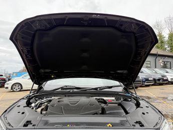 Volvo S90 2.0 D4 R-Design Saloon 4dr Diesel Auto Euro 6 (s/s) (190 ps)