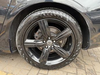 Volvo S90 2.0 D4 R-Design Saloon 4dr Diesel Auto Euro 6 (s/s) (190 ps)