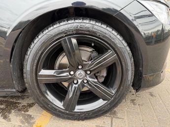 Volvo S90 2.0 D4 R-Design Saloon 4dr Diesel Auto Euro 6 (s/s) (190 ps)