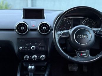 Audi A1 1.4 TFSI S line Sportback 5dr Petrol S Tronic Euro 5 (s/s) (122 