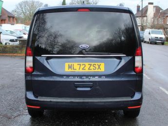 Ford Tourneo Connect 2.0 EcoBlue Titanium MPV 5dr Diesel DCT Euro 6 (s/s) (122 ps)