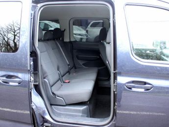 Ford Tourneo Connect 2.0 EcoBlue Titanium MPV 5dr Diesel DCT Euro 6 (s/s) (122 ps)