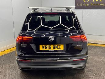 Volkswagen Tiguan 2.0 TDI SEL DSG 4Motion Euro 6 (s/s) 5dr