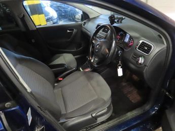 Volkswagen Polo 1.4 SEL Hatchback 5dr Petrol DSG Euro 5 (85 ps)