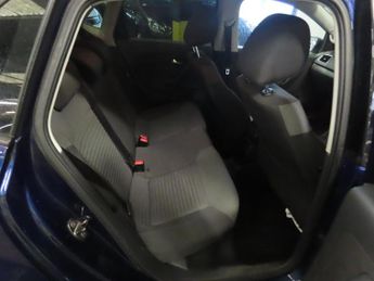 Volkswagen Polo 1.4 SEL Hatchback 5dr Petrol DSG Euro 5 (85 ps)