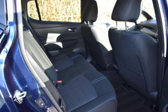 Nissan LEAF 39kWh N-Connecta Auto 5dr