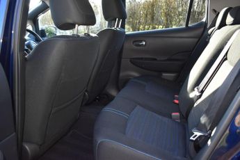 Nissan LEAF 39kWh N-Connecta Auto 5dr