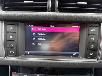 Jaguar XF 2.0d R-Sport Saloon 4dr Diesel Auto Euro 6 (s/s) (180 ps)