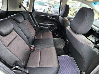 Honda Fit 1.5L HYBRID- ULEZ/CAZ PASS- FREE 18MONTHS GOLD WARRANTY & 12MONT