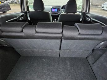 Honda Fit 1.5L HYBRID- ULEZ/CAZ PASS- FREE 18MONTHS GOLD WARRANTY & 12MONT