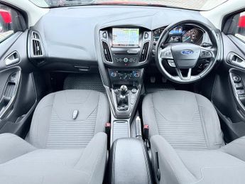Ford Focus 2.0 TDCi Titanium Hatchback 5dr Diesel Manual Euro 6 (s/s) (150 