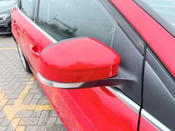 Ford Focus 2.0 TDCi Titanium Hatchback 5dr Diesel Manual Euro 6 (s/s) (150 