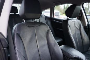 BMW 3 Series Gran Turismo 3.0 330d Luxury GT 5dr Diesel Auto xDrive Euro 6 (s/s) (258 ps)