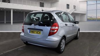 Mercedes-Benz A Class 1.5 A150 Classic SE Hatchback 5dr Petrol CVT (157 g/km, 95 bhp)