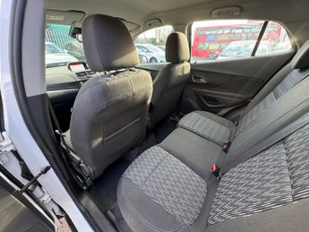 Vauxhall Mokka 1.4i Turbo Tech Line SUV 5dr Petrol Auto 2WD Euro 6 (140 ps)
