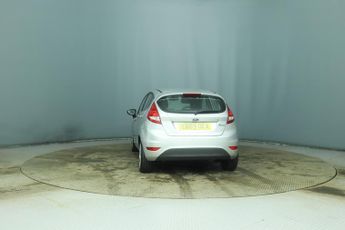 Ford Fiesta 1.4 Zetec Hatchback 5dr Petrol Automatic (154 g/km, 94 bhp)