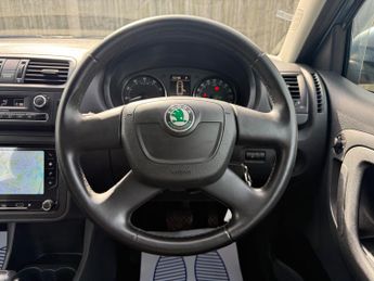 Skoda Fabia 1.2 TSI Elegance Estate 5dr Petrol DSG Euro 5 (105 ps)