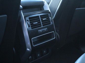 Land Rover Range Rover Sport 3.0 SD V6 HSE SUV 5dr Diesel Auto 4WD Euro 6 (s/s) (306 ps)