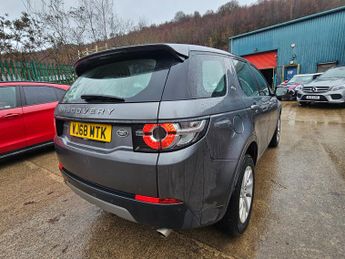 Land Rover Discovery Sport 2.0 TD4 SE Tech SUV 5dr Diesel Auto 4WD Euro 6 (s/s) (180 ps)