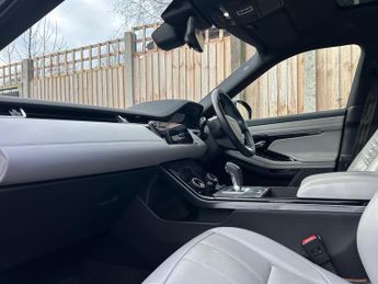 Land Rover Range Rover Evoque 2.0 D150 HSE SUV 5dr Diesel Auto 4WD Euro 6 (s/s) (150 ps)