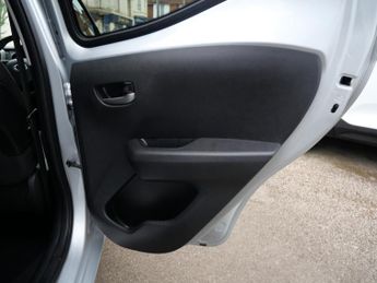 Toyota Aygo 1.0 VVT-i x-trend x-shift Euro 6 (Safety Sense) 5dr Only 11000 M