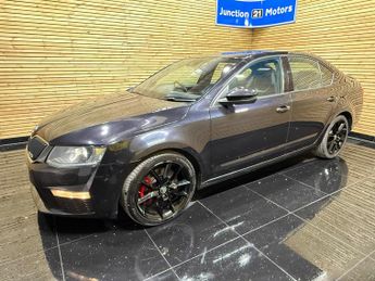 Skoda Octavia 2.0 TFSI vRS Hatchback 5dr Petrol DSG Euro 6 (s/s) (SNav) (220 p