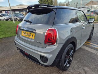 Mini Hatch 1.5 Cooper Sport Hatchback 3dr Petrol Steptronic Euro 6 (s/s) (1
