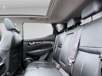 Nissan Qashqai 1.2 DIG-T Tekna XTRON 2WD Euro 5 (s/s) 5dr