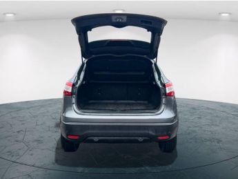 Nissan Qashqai 1.2 DIG-T Tekna XTRON 2WD Euro 5 (s/s) 5dr