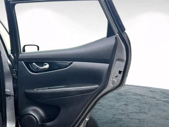 Nissan Qashqai 1.2 DIG-T Tekna XTRON 2WD Euro 5 (s/s) 5dr