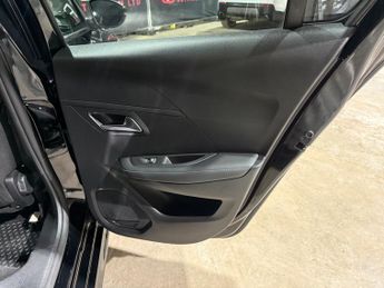 Peugeot 208 1.2 PureTech Allure Premium + Hatchback 5dr Petrol EAT Euro 6 (s