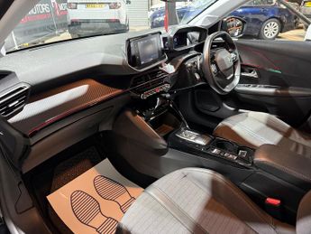 Peugeot 208 1.2 PureTech Allure Premium + Hatchback 5dr Petrol EAT Euro 6 (s