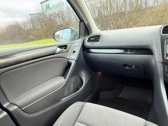 Volkswagen Golf 2.0 TDI SE Hatchback 5dr Diesel Manual Euro 5 (140 ps)