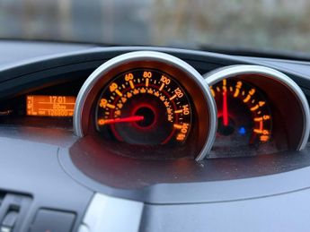 Toyota Verso 2.0 D-4D TR MPV 5dr Diesel Manual Euro 5 (126 ps)