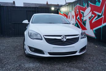 Vauxhall Insignia 1.6 CDTi ecoFLEX SRi Hatchback 5dr Diesel Manual Euro 6 (s/s) (1
