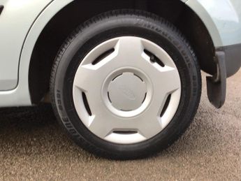 Ford Fiesta 1.4 TDCi Finesse Hatchback 5dr Diesel Manual (114 g/km, 67 bhp)