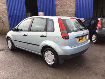 Ford Fiesta 1.4 TDCi Finesse Hatchback 5dr Diesel Manual (114 g/km, 67 bhp)