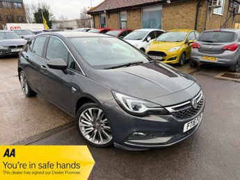 Vauxhall Astra 1.4i Turbo Elite Nav Hatchback 5dr Petrol Auto Euro 6 (s/s) (150